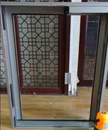 PD門（推拉平開(kāi)一體門安裝步驟一）