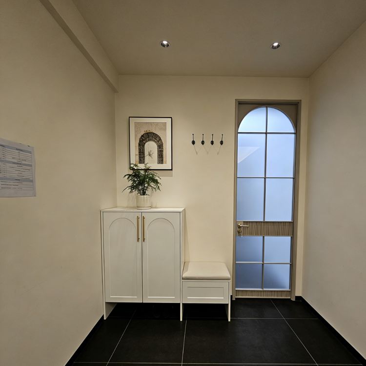 復(fù)古平開門